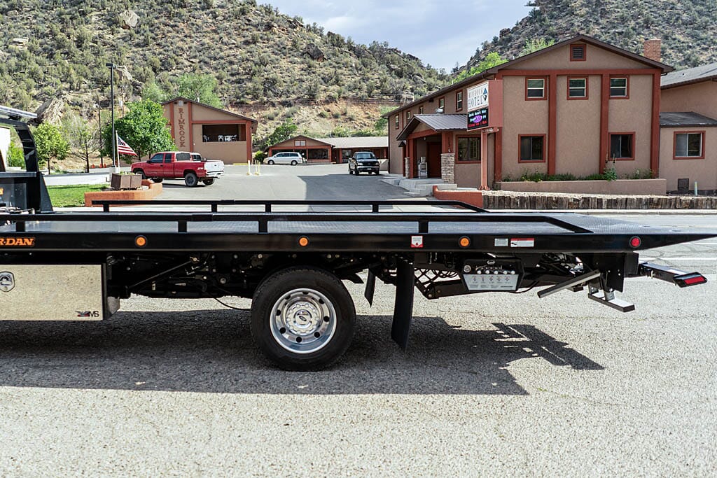 2022 Ford F-600 Rollback Bed Tow Truck for sale